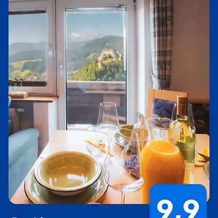 Apartment Haus Biechl Mit Blick Auf Burg Hohenwerfen *