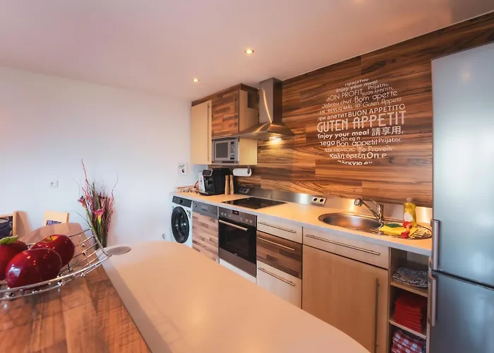 Διαμέρισμα Haus Biechl Mit Blick Auf Burg Hohenwerfen