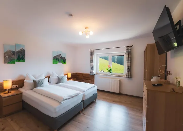 شقة Haus Biechl Mit Blick Auf Burg Hohenwerfen بفارويرفين